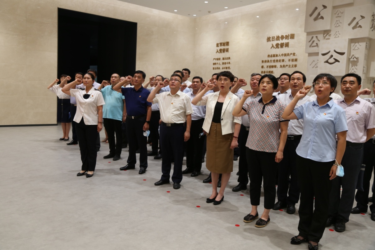 fb72a36be398e8c50badc1460bc14768.jpg fb72a36be398e8c50badc1460bc14768.jpg